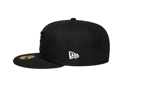 QB18 BEARS FITTED 59FIFTY HAT - BLACK 3D Black 18 logo